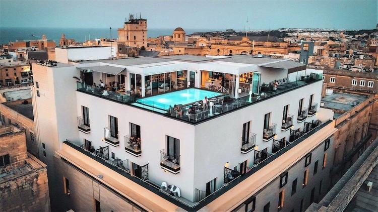 Upgrade: The Embassy Valletta Hotel **** thumbnail
