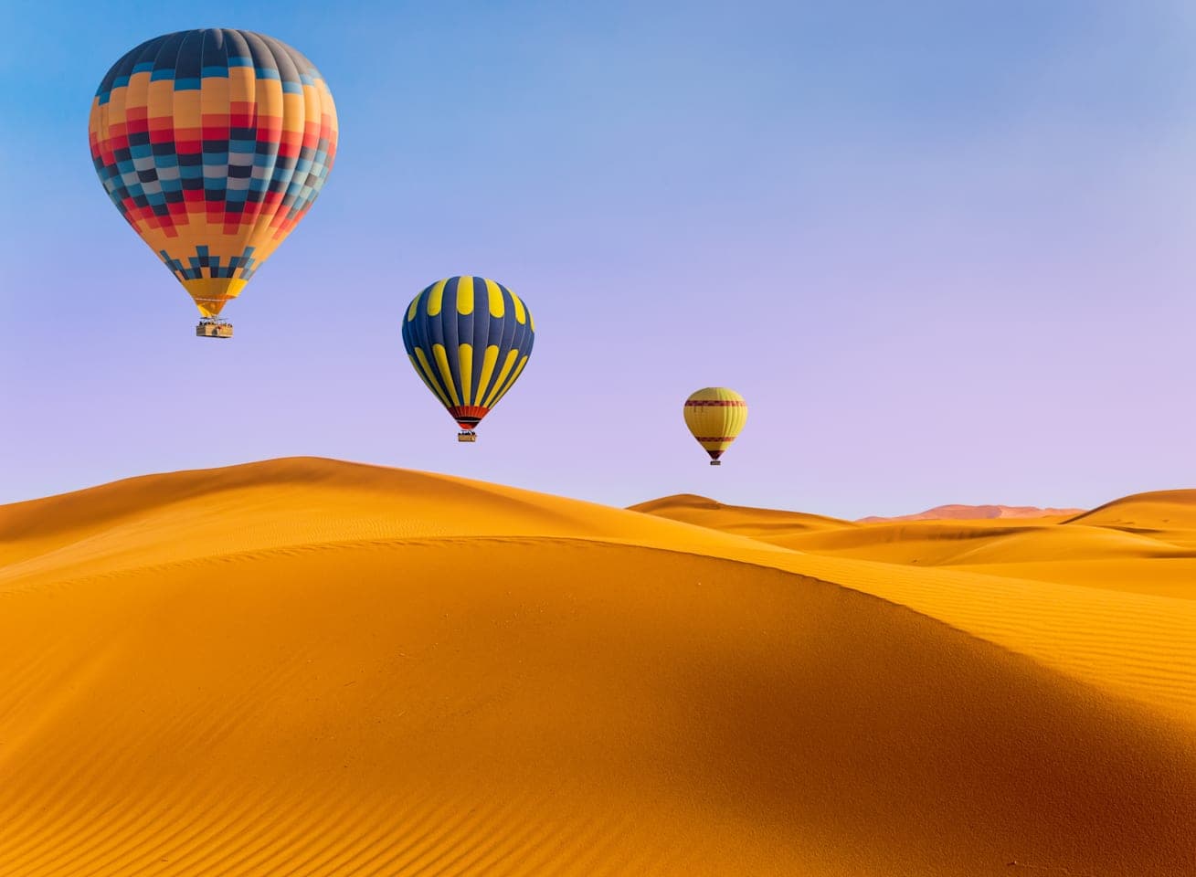 Desert Sunrise Ride im Heißluftballon thumbnail