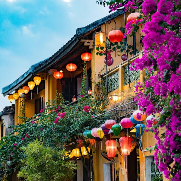 Vibin' in Vietnam: Lantern-lit lanes and pretty pagodas