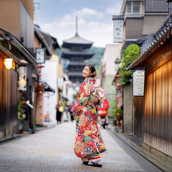Japan and South Korea: Where anime meets K-pop!